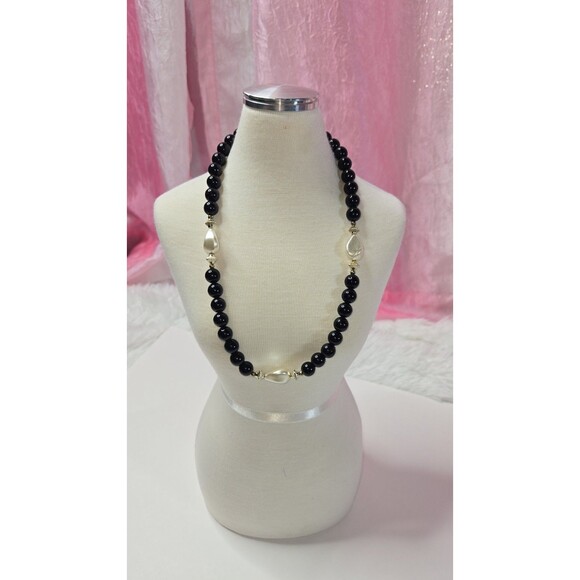 Jewelry Lot Classy Black Beauty Theme Clean Curated Bundle Free Gift - Picture 8 of 16